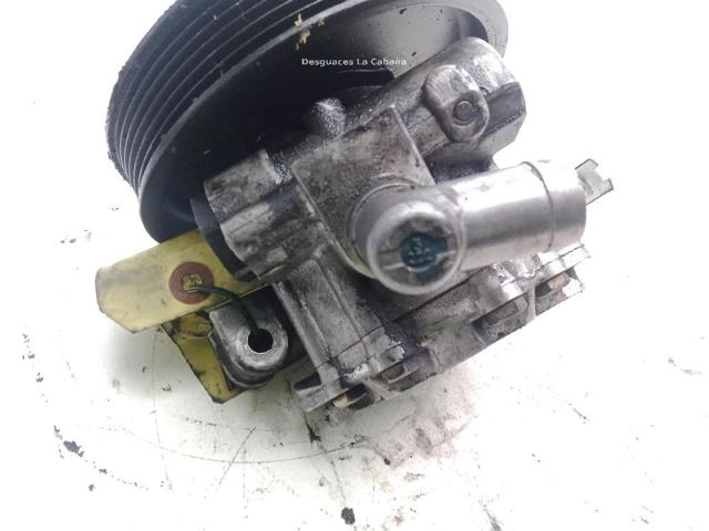 A0024668401 Bomba de dirección asistida  comprar en Zaragoza