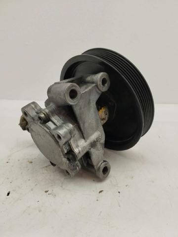 MERCEDES A0024669001 Bomba de dirección  en stock Terrassa