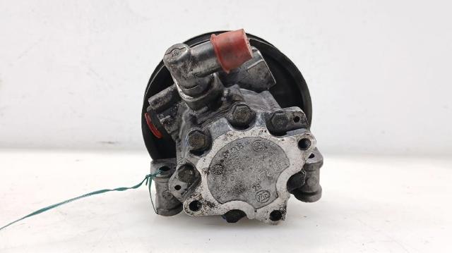 MERCEDES A0024669001 Bomba de dirección  en stock Terrassa