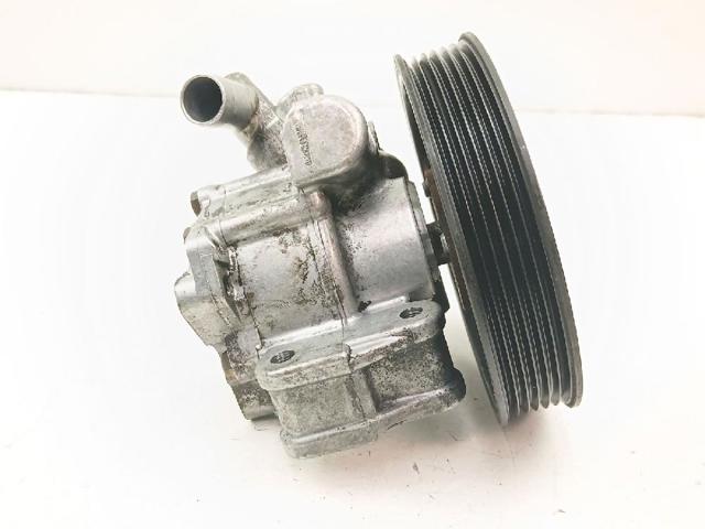 A0024669401 Bomba de dirección asistida  comprar en Zaragoza