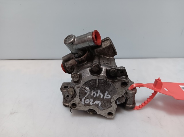 A0024669401 MERCEDES Bomba de dirección asistida  comprar en Oviedo