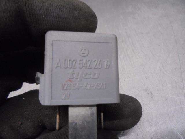 A0025422619 Mercedes