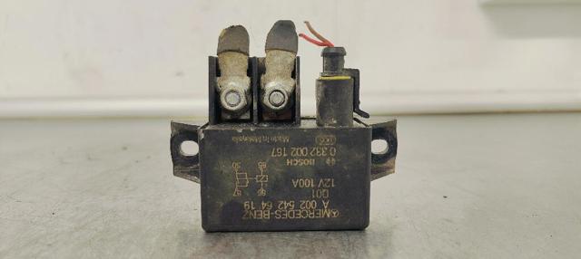 Relé de alta corriente A0025426419 MERCEDES