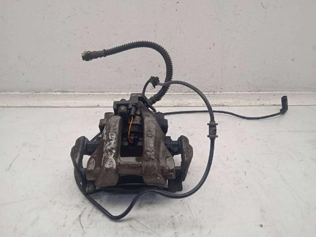 MERCEDES A0034200283 Pinza de freno delantera derecha  en stock Terrassa