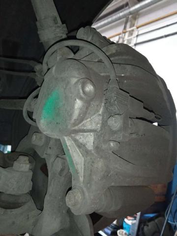 MERCEDES A0034200283 Pinza de freno delantera derecha comprar Pamplona