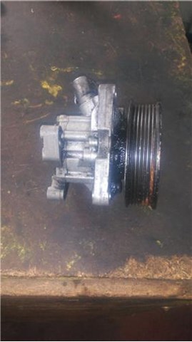 Bomba hidráulica de dirección A0034660601 MERCEDES