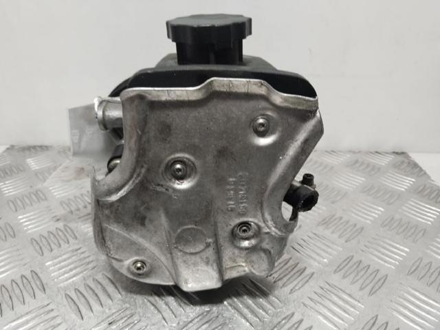A0034664101 MERCEDES Bomba de dirección comprar Madrid