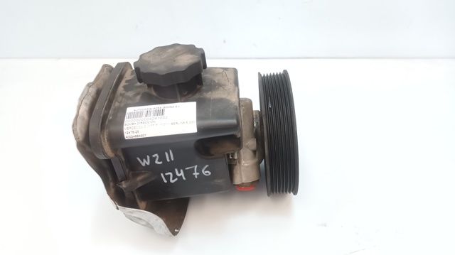 Bomba hidráulica de dirección A0034664301 MERCEDES
