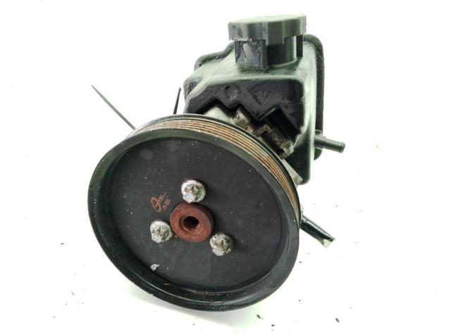 A0034667101 Bomba de dirección asistida  comprar en Reus