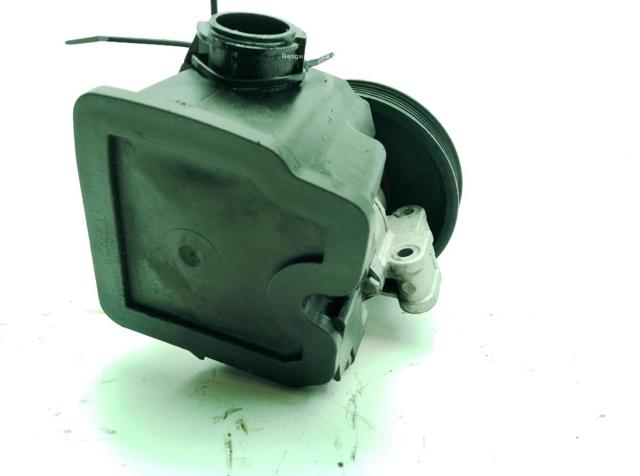 A0034667101 MERCEDES Bomba de dirección  en stock Gandía
