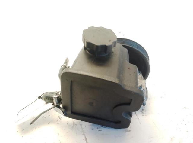 MERCEDES A0034667101 Bomba de dirección  en stock Salamanca