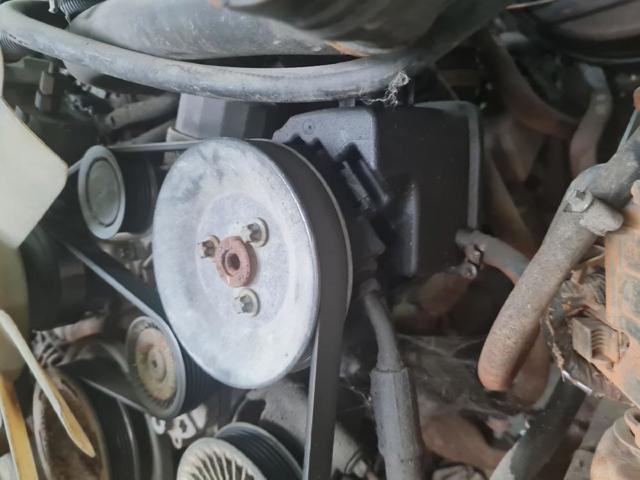 A0034667201 MERCEDES Bomba de dirección asistida  comprar en Oviedo