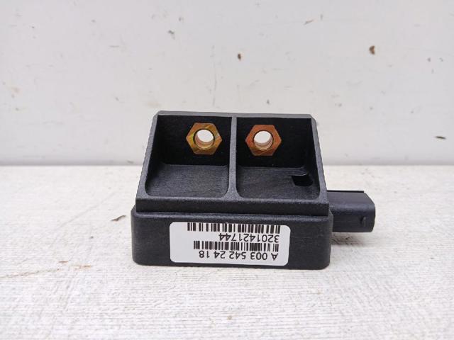 A0035422418 Mercedes