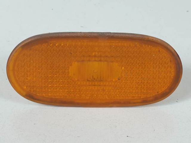 A0038202956 MERCEDES Luz de gálibo lateral (furgón)  disponible Alicante