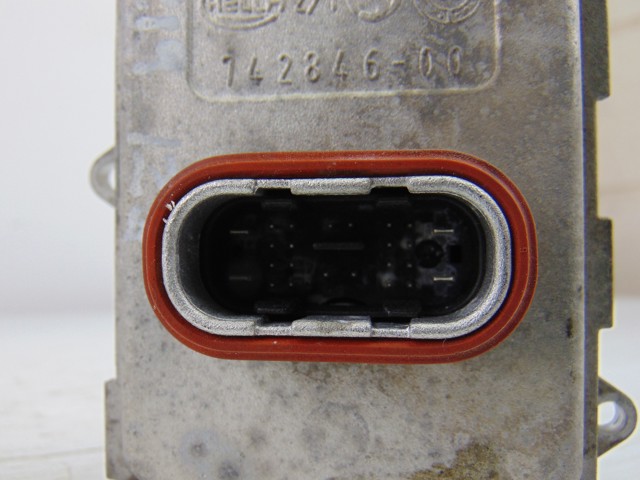 A0038205826 Módulo de control de luces de faros (ECU)  en stock Granada