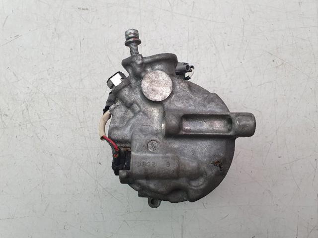 MERCEDES A0038304460 Compresor de aire acondicionado  disponible Valladolid