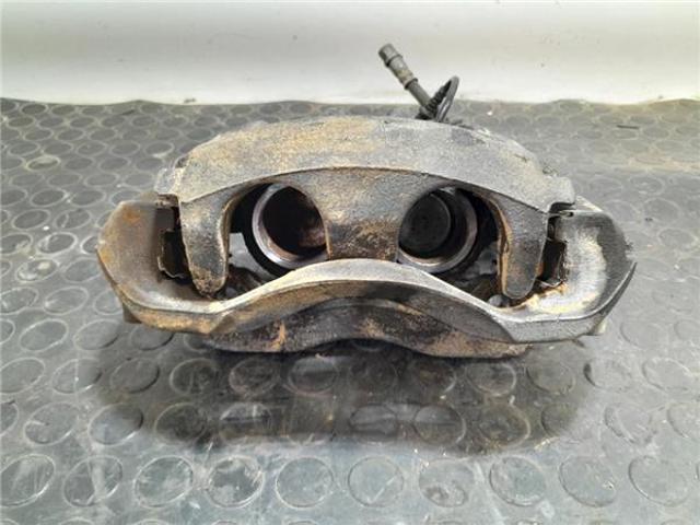 A0044205383 Pinza de freno delantera izquierda  en stock Castellón