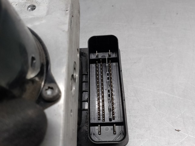 A0044312912 Módulo ABS comprar Girona