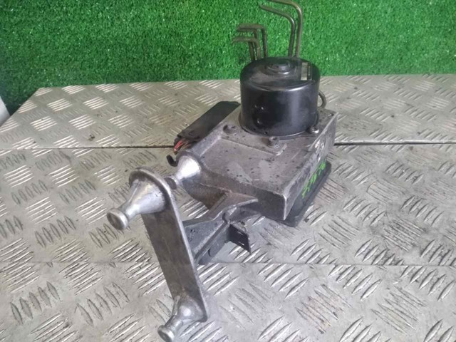 A0044312912 Módulo hidráulico de ABS  disponible Utrera