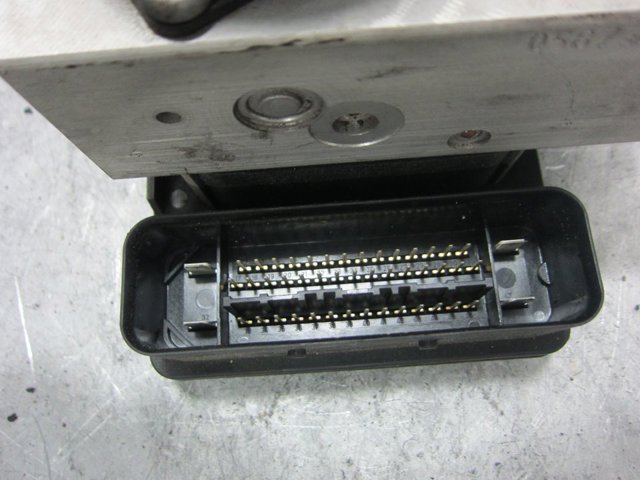 A0044312912 Módulo hidráulico de ABS  comprar en Zaragoza