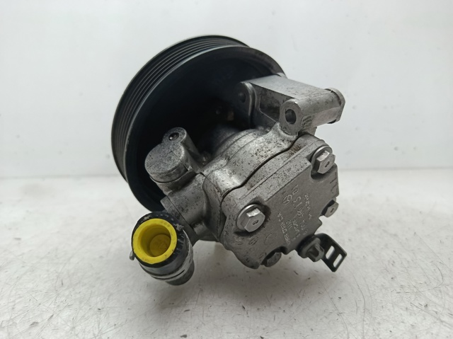 A0044661301 Bomba de dirección asistida  comprar en Pontevedra