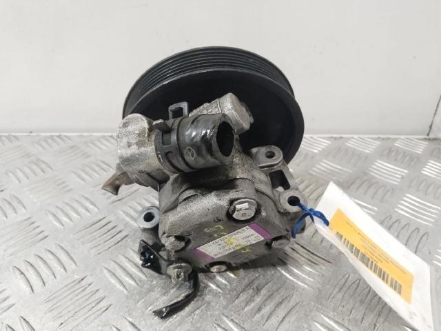 A0044661301 Bomba de dirección asistida  comprar en Reus