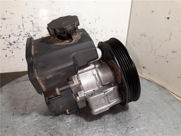 A0044662001 MERCEDES Bomba de dirección  en stock Córdoba