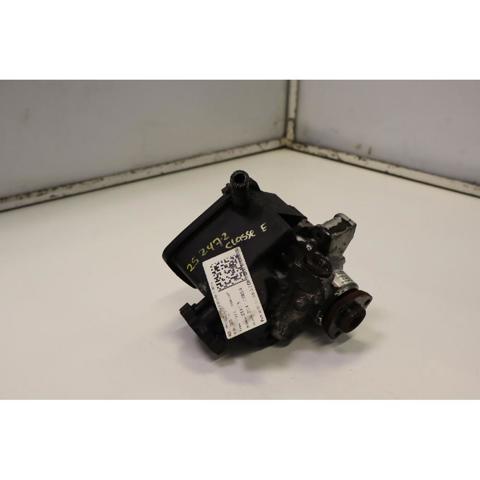 MERCEDES A0044662001 Bomba de dirección  en stock Valencia