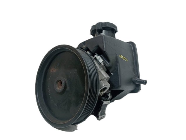 MERCEDES A0044667001 Bomba de dirección  en stock Valencia