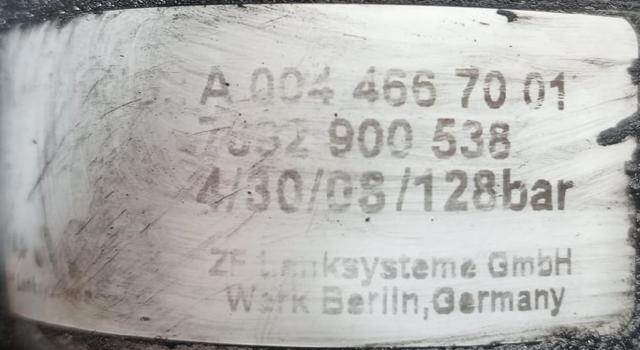 A0044667001 Bomba de dirección comprar Girona