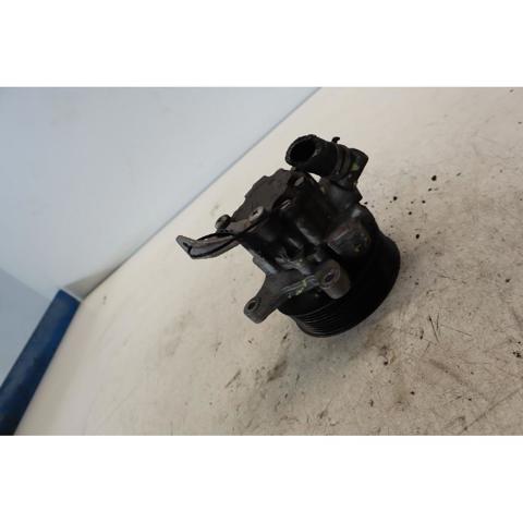 A0044668301 Bomba de dirección asistida  disponible Málaga