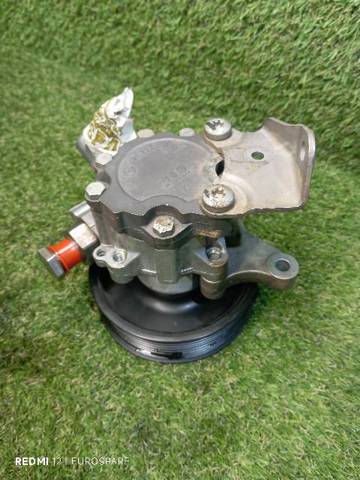 A0044668301 MERCEDES Bomba de dirección asistida  comprar en Jaén