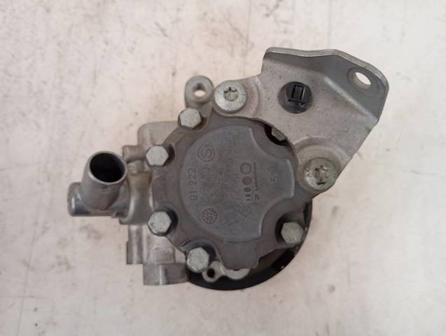 MERCEDES A0044668301 Bomba de dirección asistida  disponible Lugo