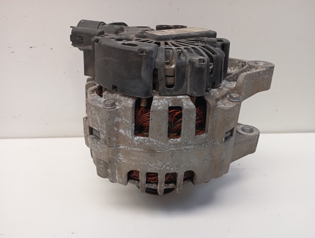A004TJ0084C Alternador comprar Sevilla