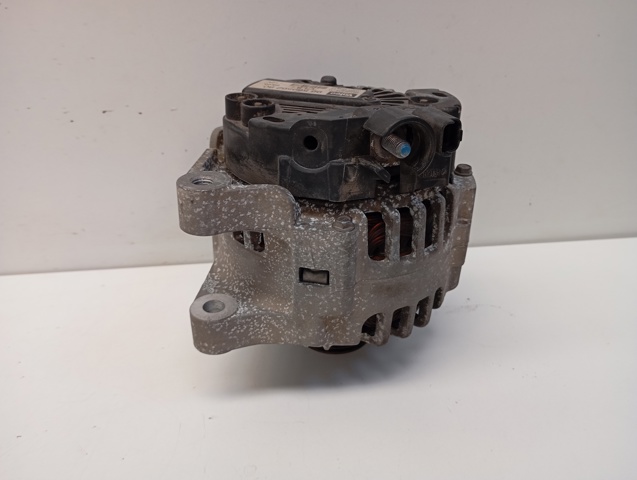 A004TJ0084C Alternador  comprar en Zaragoza