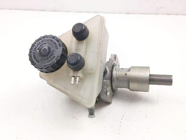 MERCEDES A0054302401 Cilindro maestro de frenos comprar Pamplona