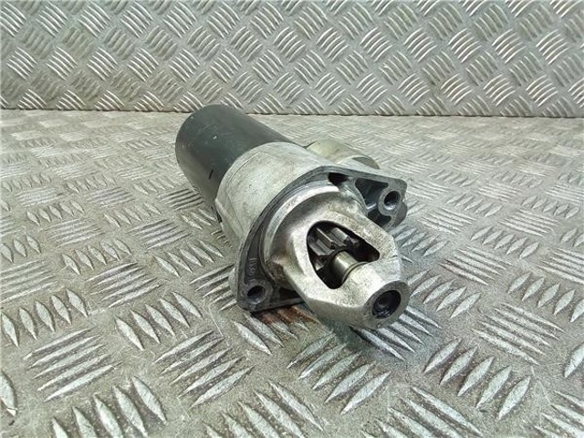 A0061514101 Motor de arranque  disponible Utrera