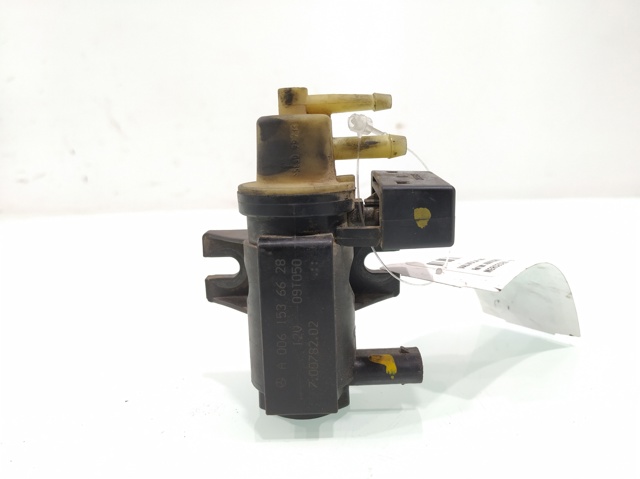 MERCEDES A0061536628 Válvula solenoide de control de presión de sobrealimentación  disponible Lugo