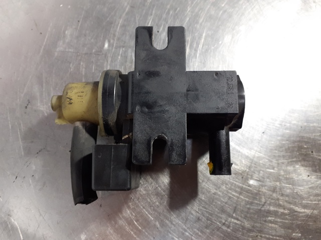 A0061536628 Válvula solenoide de control de presión de sobrealimentación comprar Girona