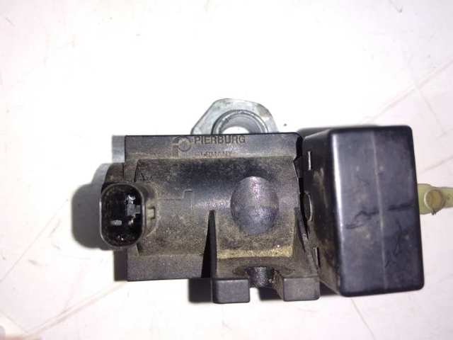 A0061536628 MERCEDES Válvula solenoide de control de presión de sobrealimentación comprar Alcalá