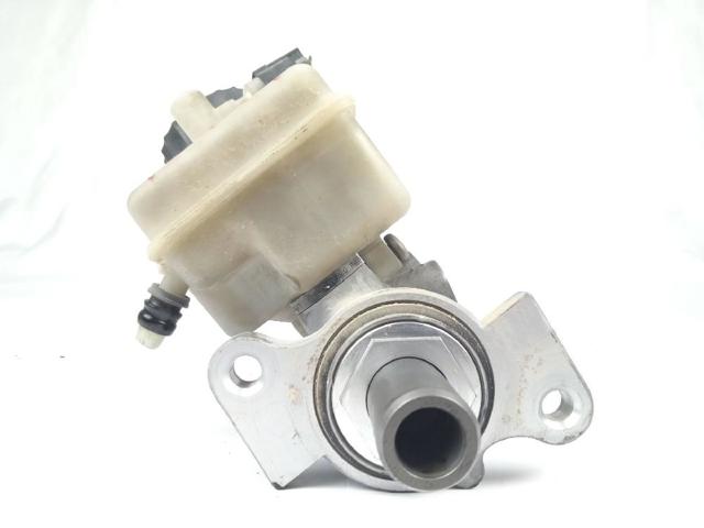 Cilindro principal de freno Mercedes A W168