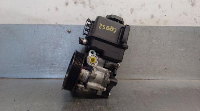 A0064661501 Bomba de dirección asistida  comprar en Reus