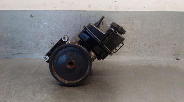 A0064661501 MERCEDES Bomba de dirección comprar Alcalá