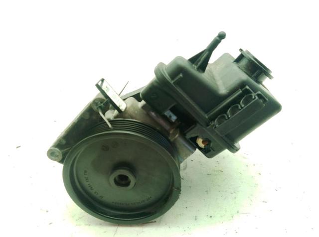 A0064664701 MERCEDES Bomba de dirección comprar Bilbao