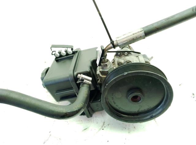 A0064667801 Bomba de dirección asistida  comprar en Pontevedra