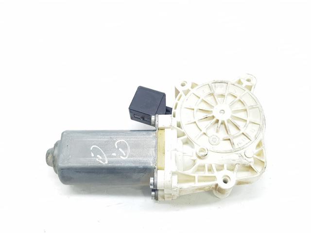 Motor eléctrico, elevalunas, puerta delantera derecha A0068204742 Mercedes