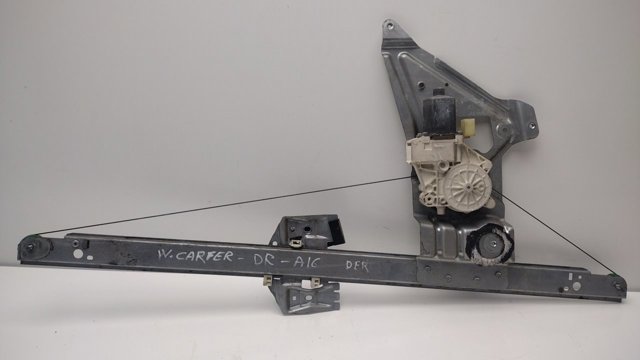 A0068205542 MERCEDES Motor del elevalunas de la puerta delantera derecha  en stock Córdoba