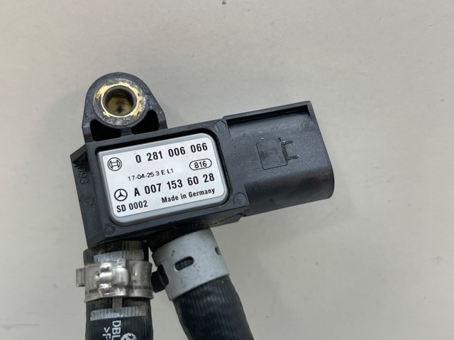 A0071536028 Sensor de presión de gases de escape  disponible Burgos