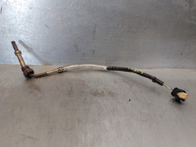 Sensor de temperatura de gases de escape antes de la turbina A0081533628 MERCEDES