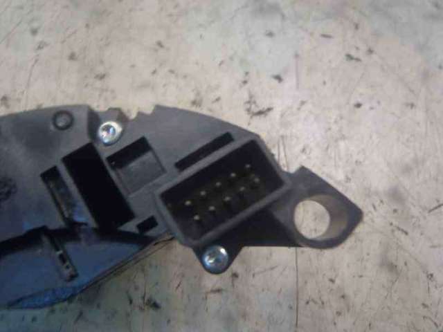 MERCEDES A0085452624 Conmutador izquierdo de la columna de dirección  disponible Valladolid